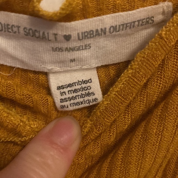 UO URBAN OUTFITTERS PROJECT SOCIAL T Mustard Yellow Rib Knit Cami Medium - Picture 4 of 6